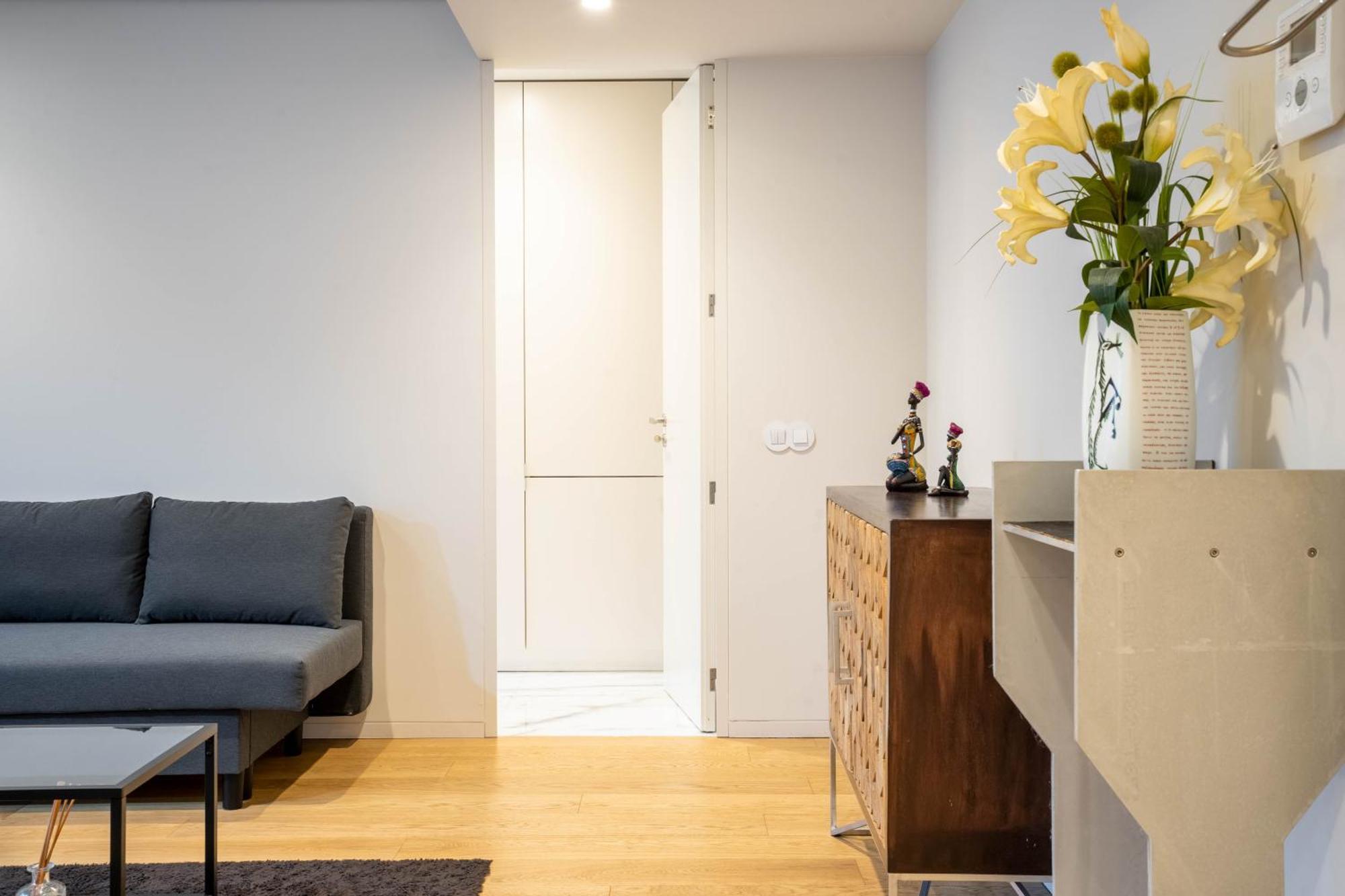 Primrose 1Br Delight W Parking By Lovelystay Porto Exterior photo